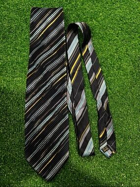 Vintage OGGI Silk Necktie Black Blue Yellow Striped